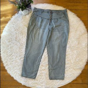 Wild Fable jeans 18 denim light wash hi rise skinny mom jeans